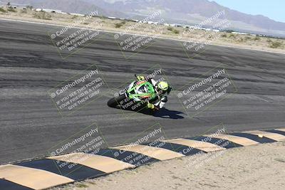 media/Jan-16-2026-CVMA Friday Practice (Fri) [[6f2bf47531]]/5-Racer 4-Trackday1/Session 2 (Bowl)/